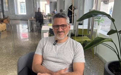 Santiago Kneeland en Workspace: Comunidad creativa en Almería